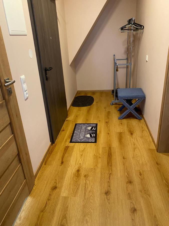 Schoene Drei Raumwohnung. Hell,Stilvoll, Gemuetlich. Borna Exteriér fotografie
