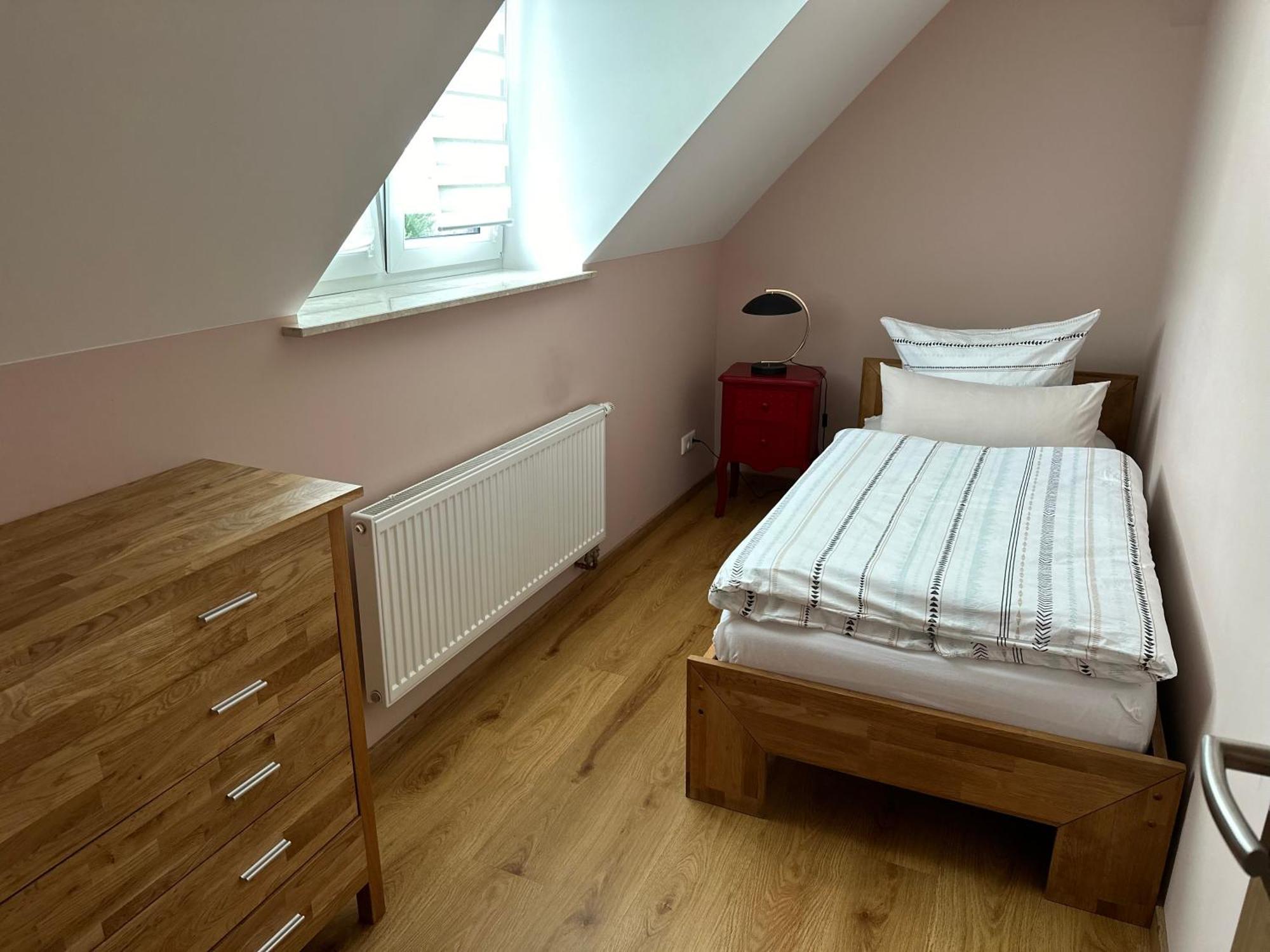 Schoene Drei Raumwohnung. Hell,Stilvoll, Gemuetlich. Borna Exteriér fotografie
